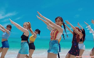 [神迹字幕] TWICE Dance The Night Away MV 中韩字幕