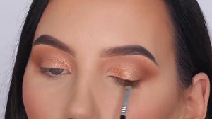 Bronze Glamorous Eye Makeup Tutorial | Bridal Inspired Eye Look