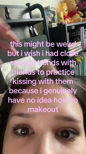 this is all serious by the way how on EARTH do you makeout #advice #help #relatable #viralvideo #howtokiss