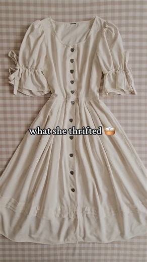 Dodie Vintage Shop 🐌 | Thrift Shop on Instagram: "Vintage cottagecore clothes >>> Now available on my thrift shop 🌸 #cottagecoreoutfit #cottagecorefashion #cottagecoregirl #cottagecore #vintageclothing"