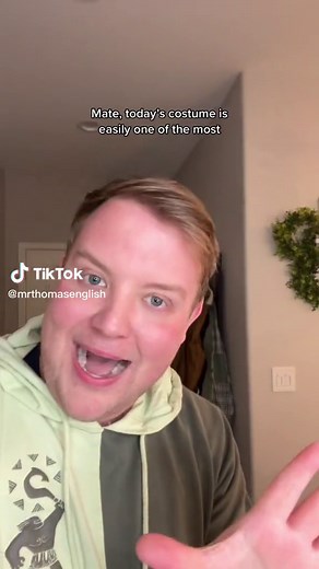 Tamatoa Costume! #disney #moana #mrthomasenglish | mrthomasenglish