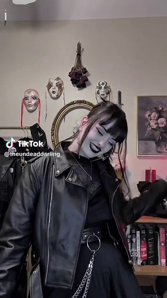 Explore Alt Style Inspiration and Makeup Looks