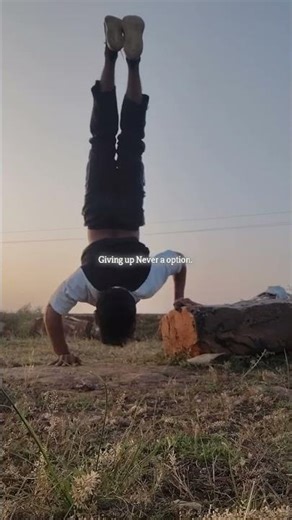 handstand push up #youtubeshorts #ytshorts #fitness #youtubeshort #shortvideo