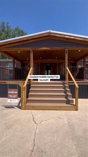 118K views · 3K reactions | #RegionalHomes #custombuilt #manufacturedhomes #northcarolina #southcarolina #florida #alabama #mississippi #louisiana #frontporch #frontporchdecor | Titan home | Facebook