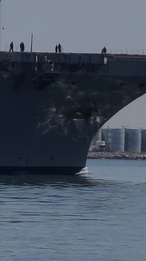 19 shares | USS Dwight D Eisenhower (CVN- 69) Nimitz-class Aircraft...