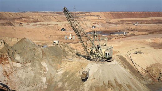 Kiev apre all'accordo sulle risorse minerarie con gli Stati Uniti
