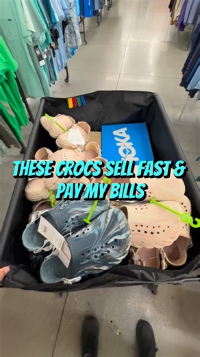 Fulfilledbymama on Instagram: "Want to know which items actually make money online? I use SellerAmp to scan EVERYTHING before I buy. Comment below and I’ll send you an exclusive 14-day free trial so you can start scanning today. #amazonfba #fba #reseller #mompreneur #resell"