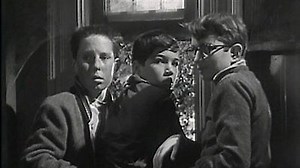 Watch The Donna Reed Show Season 2 Episode 22 - A Place to Go