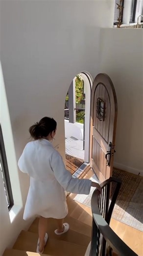 Wander is unlike any travel accommodation you’ve experienced. We combine the quality of a luxury hotel with the comfort of a vacation rental — only way better. | Wander