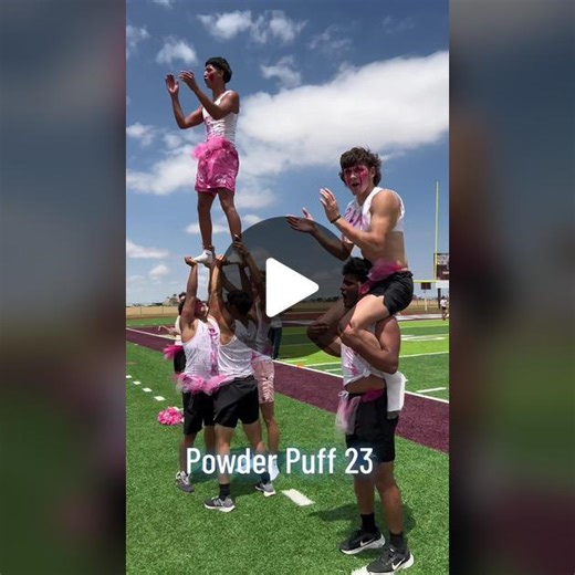 Powder Puff 2023 was a BLAST! Sophomore Girls won the football game 🏈 and Junior Boys won the cheer competition 📣🩵🩷💜🤍