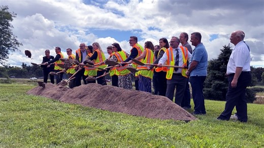Leaders celebrate I-94 expansion