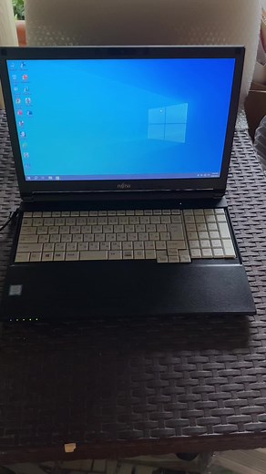 Fujitsu Laptop: Free Games and Apps Installation Guide