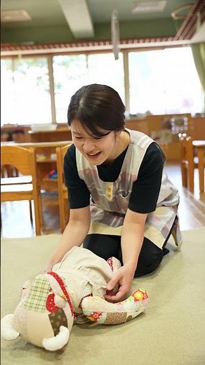 【 保育士 】「 いちりにりさんり 」保育園や 保育実習で使える手遊び お手玉 子育て わらべうた #shorts