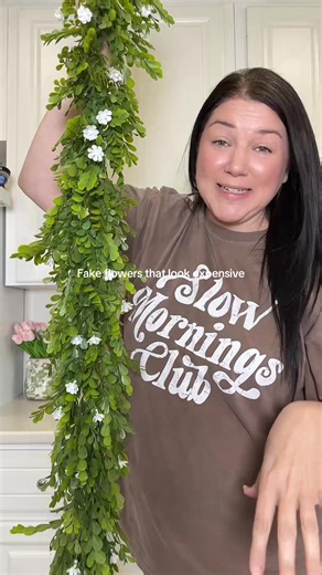Fake floral decor that looks real and you can use for years #fakeflowers #artificialflowers #decor #greenery #qvc