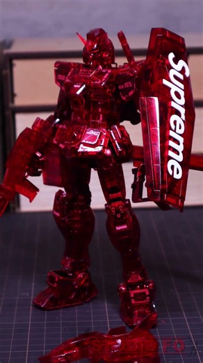 最潮高達！萬代官方聯名 Supreme MG 3.0 完成品速覽 #rx782gundam #rx782 #mastergrade #gunpla #MG30 #高達模型 #肥宅模型