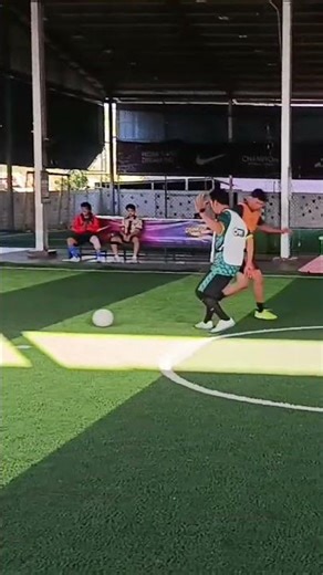 BERTUBI-TUBI SHOOTNYA #football #fifa #futsal #ffindo #goal #kiper #soccer #skills #gol #goals #ffi