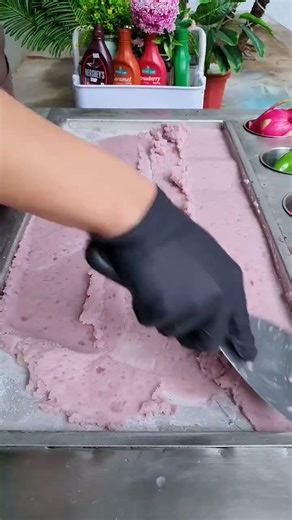 Fizzy Soda Ice Cream 🥤 So Relaxing! #Shorts #Foodie #ASMR