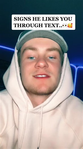 The second one every guy does!!! 😅🤭 #foryoupage #foryou #relatable #viral