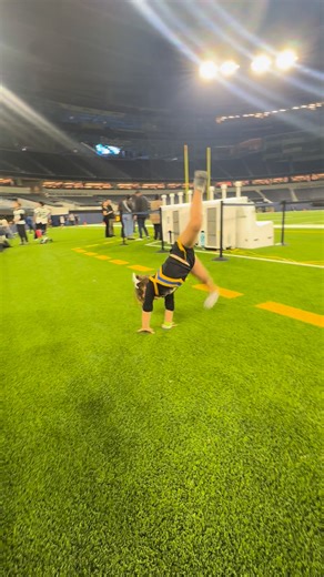 Athena showing her skills | Al Cisneros