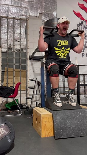 Intense 170kg Hack Squat on Viking Press | Gym Commentary