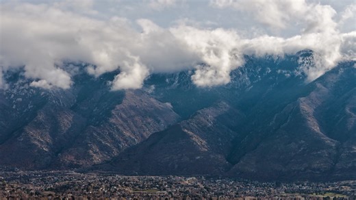 Took longer to get things done in the yard and garage today, because I just couldn't help but film the mountains...and then a stunning sunset. But where is the snow? | Robin Saville