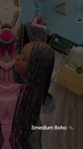 Discover Oumi's African Hair Braiding Salon