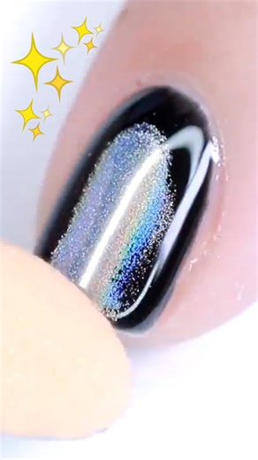 Holographic Powder Nail Art #nailart | cutepolish