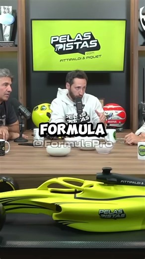 The SIMULATOR Max VERSTAPPEN uses to Practice! 🤯 #MaxVerstappen #F1 #Formula1 #SimRacing