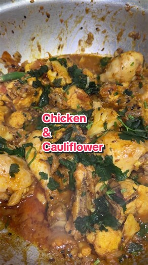 Back in the kitchen after a while and returning with this cosy chicken cauliflower curry. Ingredients used: - 1 whole chicken, cut into small pieces - 1 cauliflower - 2tbsp oil - 1tsp nigella seeds - 1tsp cumin seeds - 2 finely chopped onions - 1tsp ginger and garlic paste - 2 tomatoes, finely chopped - Salt to taste - 1tsp red chilli powder - 1/4tsp turmeric powder - 1tsp coriander powder - 1tsp garlic powder - 3 green chillis whole (optional) - Coriander to garnish Method: - heat oil in a pan 