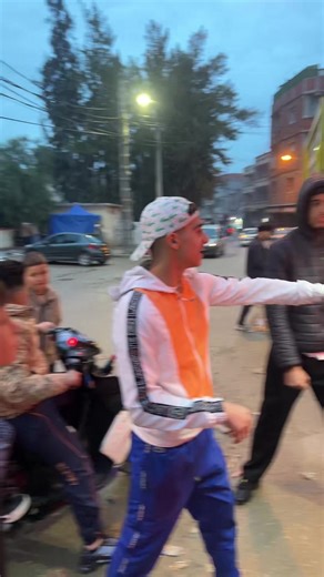 Vidéos de fares_16dz (@fares_16dz) avec الصوت الأصلي - fares_16dz