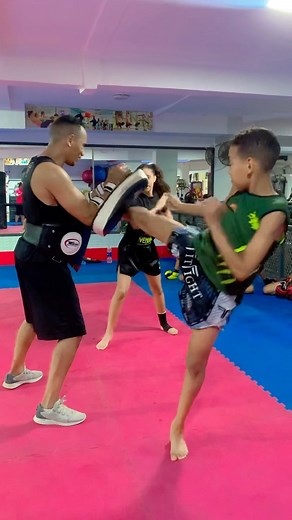 Ismail Doukali | #nice #champions #🦵🔥🔥❤️💪🏼 . . . . #kicks #mma👊 #muaythay #kickboxen #fights #bj #ufc | Instagram