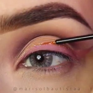 Pink cut crease and liner 💗 by marisolbautistaa using 3D www.LillyLashes.com in style "Hollywood" ✨🎬 #GhalichiGlam | Lilly Ghalichi