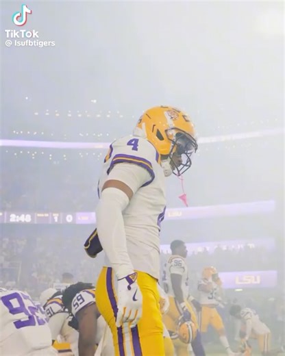 GmenGalaxy | #1 New York Giants page on Instagram: "In Daniel Jeremiah’s first mock draft of the offseason, he has the #Giants selecting LSU CB Mansoor Delane at No. 5 overall. Delane was one of the best corners in college football this past year, posting 11 PD and 2 INTs. Jeremiah decided to grab defensive coordinator Dennard Wilson a new corner to work with, one that excels in press coverage. The Giants’ plans will all be revealed depending on what they do with Cor’Dale Flott. If re-signed, de
