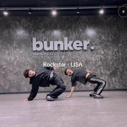 Coreografía de Rockstar con LISA y Gastirugg