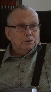 927K views · 10K reactions | Det er 9 måneder siden, alting forandrede sig for Søren Pape Poulsens forældre Svend og Ruth. De hårdeste måneder i ægteparrets liv. Men de finder en form for trøst i, at deres søn var så glad, den dag de så ham for allersidste gang. Læs mere om det her: https://www.tvmidtvest.dk/soeren-pape-er-gaaet-bort/soeren-pape-straalede-da-hans-foraeldre-saa-ham-for-sidste-gang | TV MIDTVEST | Facebook