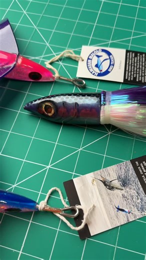 Luremonger on Instagram: "Saw this order come through, knew immediately that this guy knows Whatsup. Two @hawaiianmalolo birds, a dichroic glass @alohalureshawaii smashbait, and a @tsutomu.hawaii Kona Dragon skirted with @tts_tackle Strobez."