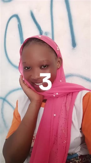 Vidéos de Commandant 1er (@commandant.1er4) avec son original - L🙃VE