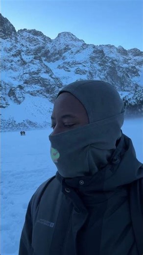 I took the VIRAL heat mask on a ski trip 😮‍💨 #snowboarding #mountains #snow