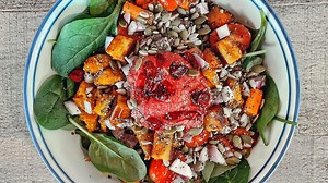 The Top 10 Food Trends of 2025: What’s In and What’s Out