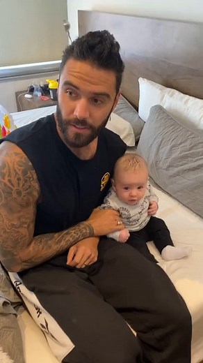 Ahi viene Andy... | Fernando Lozada