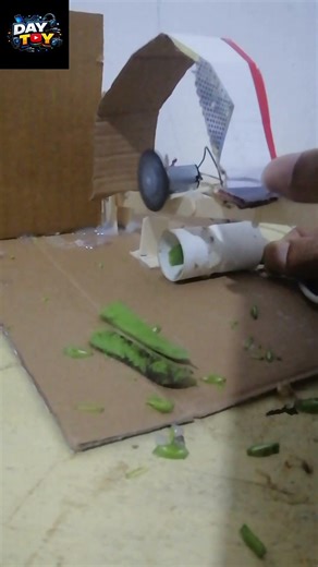 Dc motor portable vegitable cutter #shorts #youtubeshorts #schoolproject #experiment #project