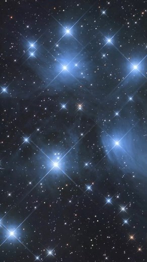 12K views · 266 reactions | State osservando le Pleiadi o Messier 45 riprese con il mio telescopio (un vecchio progetto del 2023. #messier45 #pleaidi #Astrofotografia #astronomia | Infinita è la Vita | Facebook