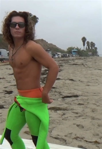 Surfing at San Onofre State Beach with Longboard