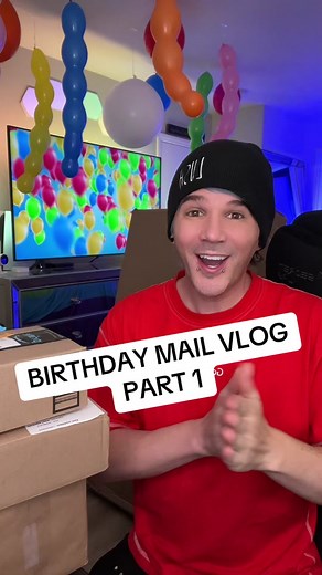 Birthday Mail Unboxing with Amanda, Whitt, Kim, and KitkatsCafe