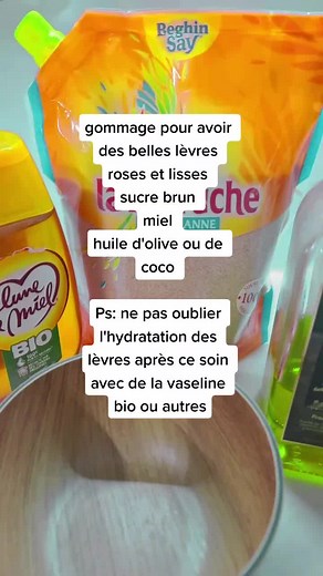Comment avoir des belles lèvres naturellement avec un gommage DIY