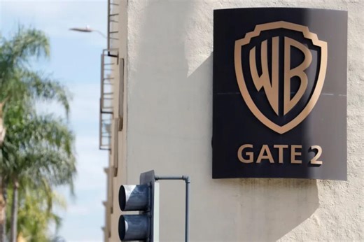 Exclusive | Netflix hires investment bank to explore a bid for Warner Bros. Discovery: report