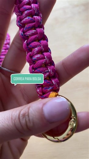 Cómo hacer una correa de bolsa con macramé DIY
