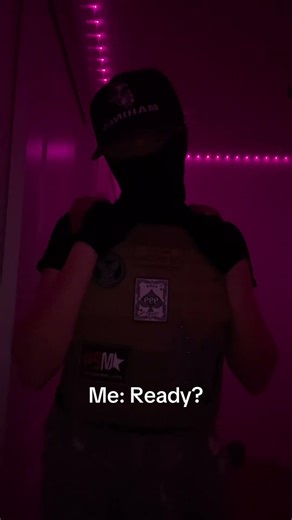 We start talking while getting ready for a mission #maskcreator #masked #acting #codcosplay