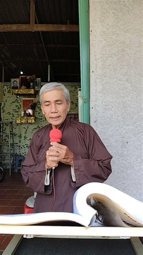 Cảnh nổi bật từ buổi phát trực tiếp