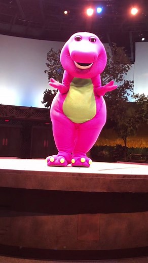 A day in the park with Barney.So sad that nobody will ever experience it again #adayintheparkwithbarney #universalstudios #sad #nomore #ripbarney #fyp